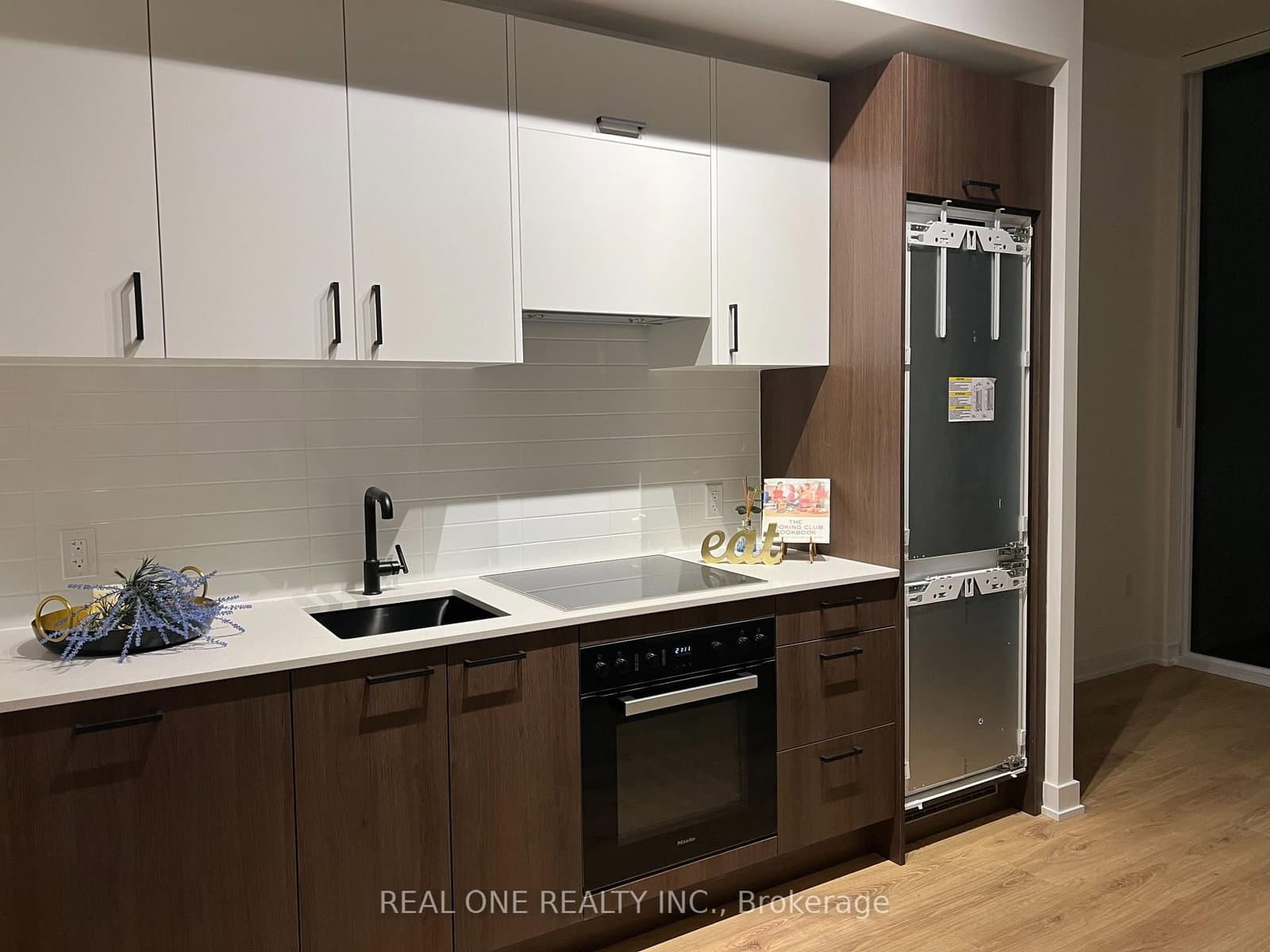5 quarrington Lane, Unit 2310 - Image 1