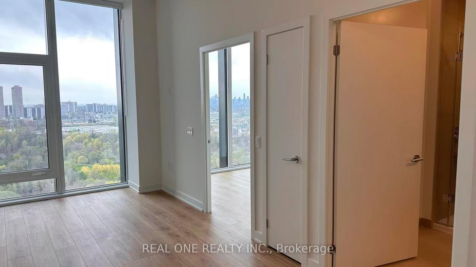 5 quarrington Lane, Unit 2310 thumbnail 4