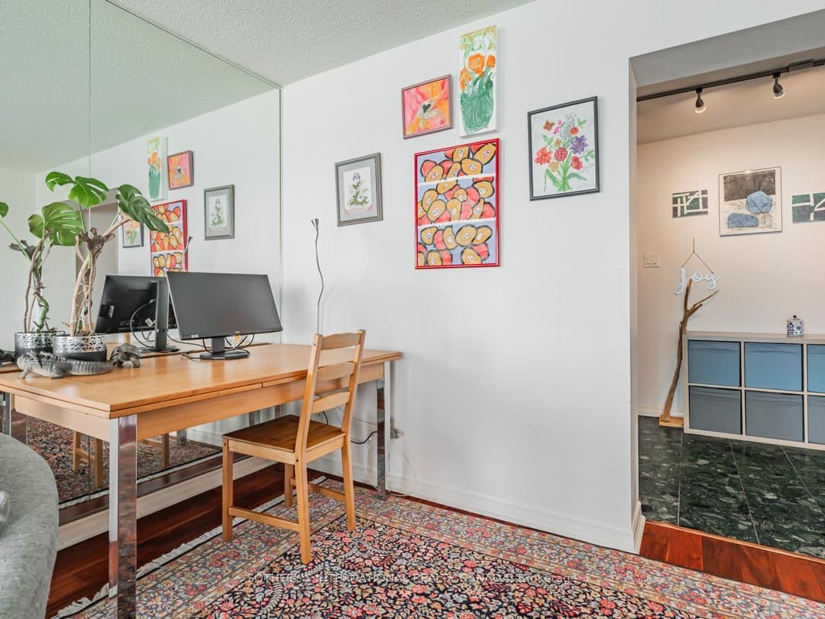 65 Harbour Square, Unit 2204 thumbnail 11
