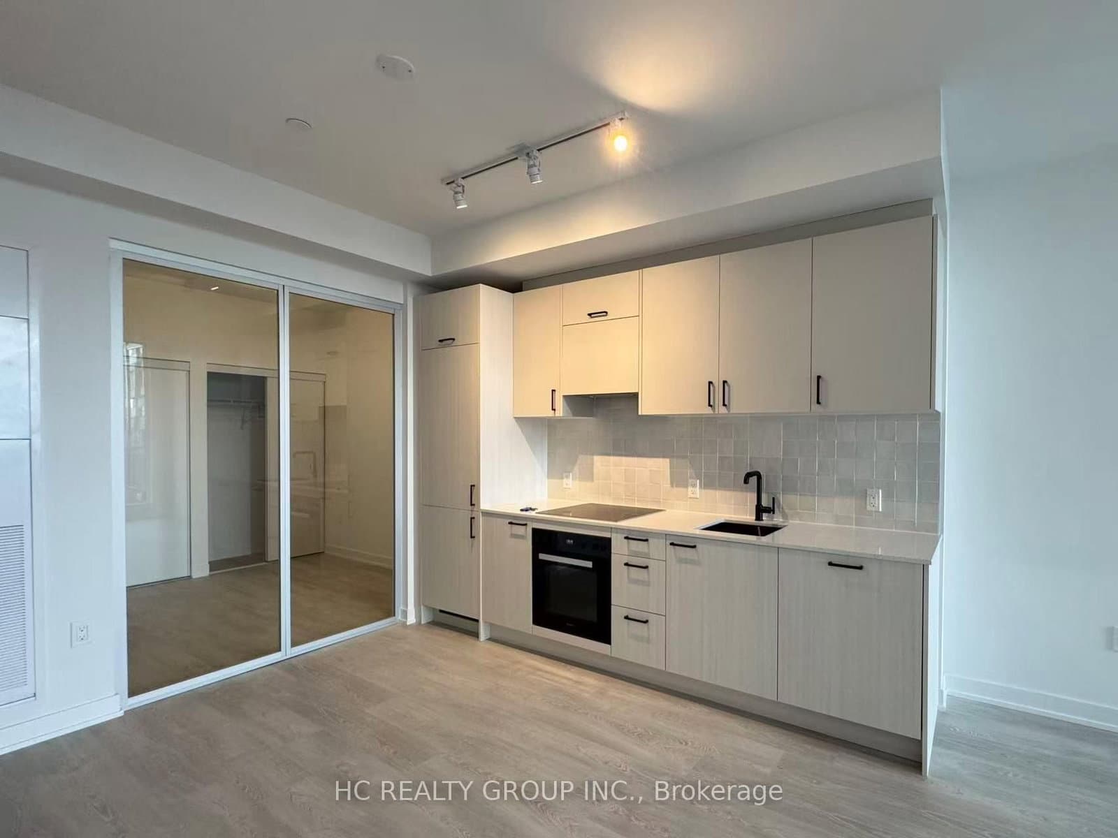 1 Kyle Lowry Road, Unit 623 thumbnail 7