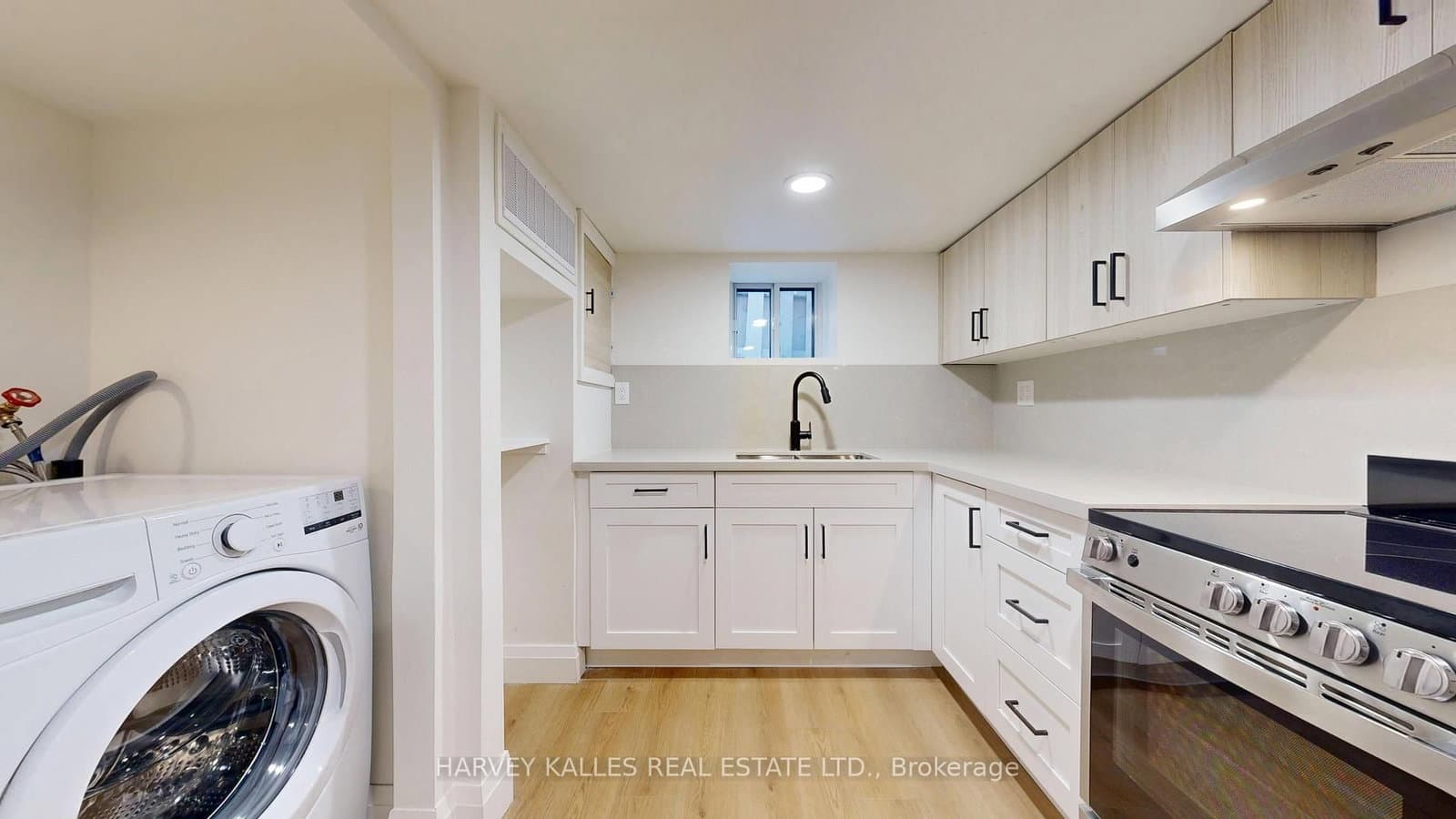 1214 Avenue Road, Unit 3 thumbnail 13