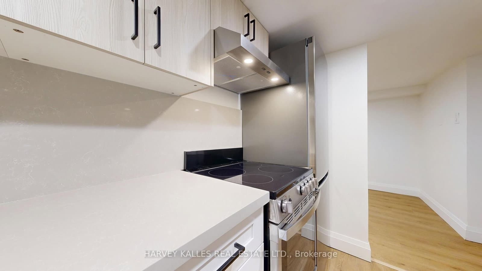 1214 Avenue Road, Unit 3 thumbnail 14