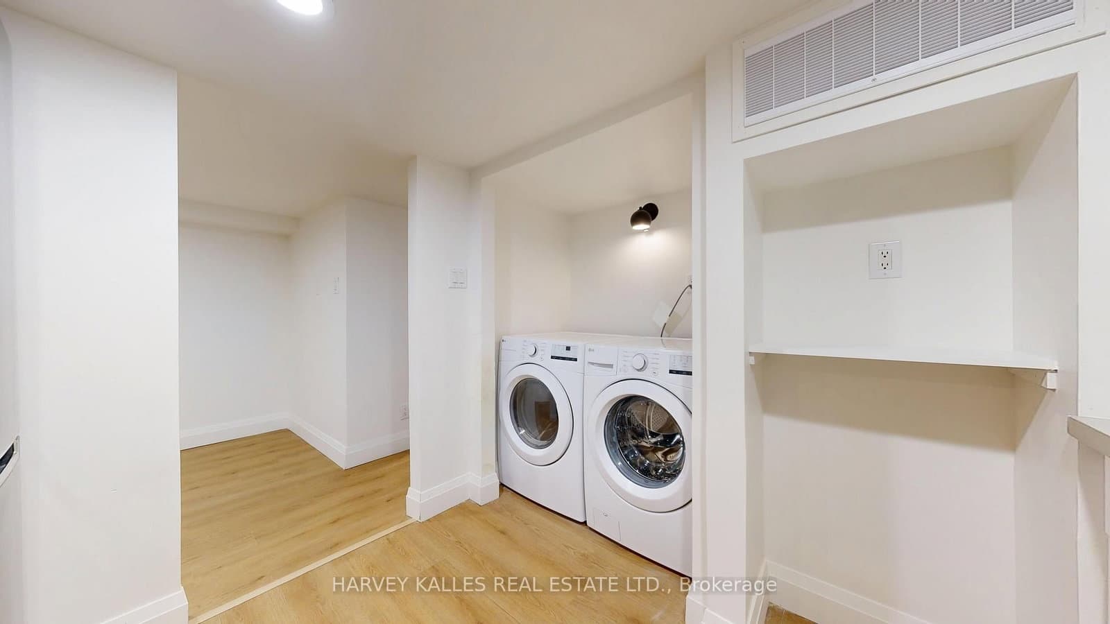1214 Avenue Road, Unit 3 thumbnail 16