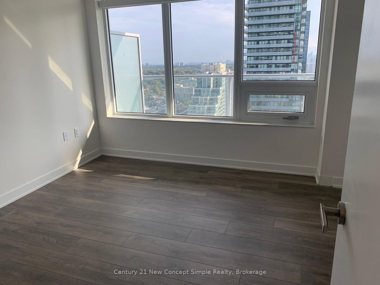195 Redpath Avenue, Unit 2610 thumbnail 6