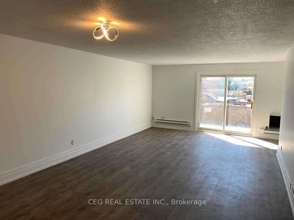 3901 Bathurst Street thumbnail 15