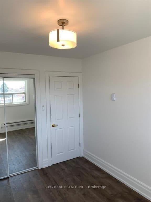 3901 Bathurst Street thumbnail 16