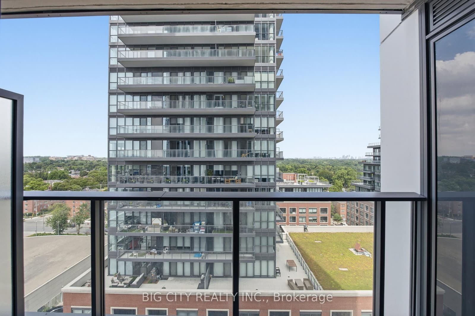 25 Frederick Todd Way, Unit 1206 thumbnail 17