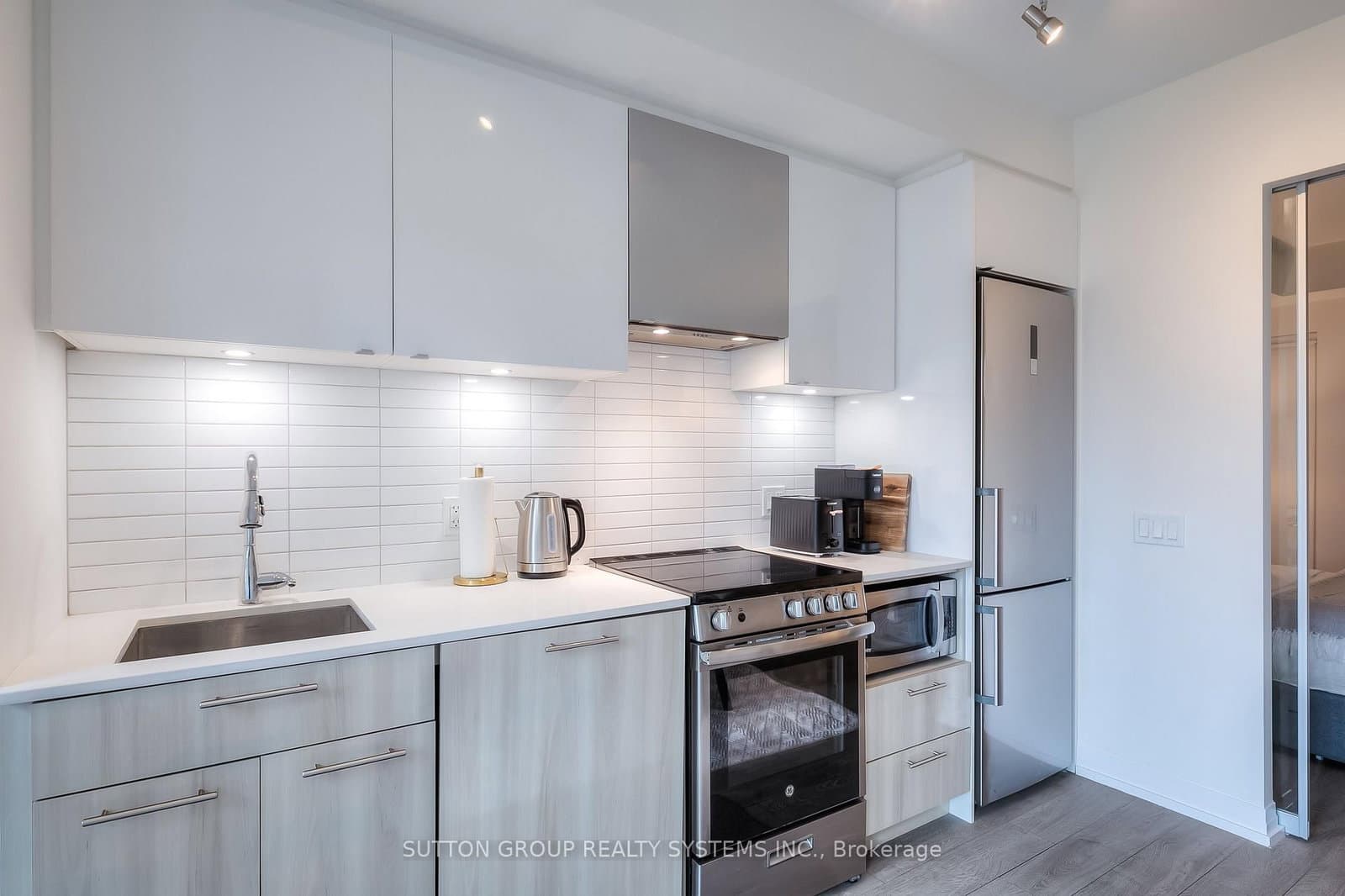 251 Jarvis Street, Unit 731 thumbnail 11