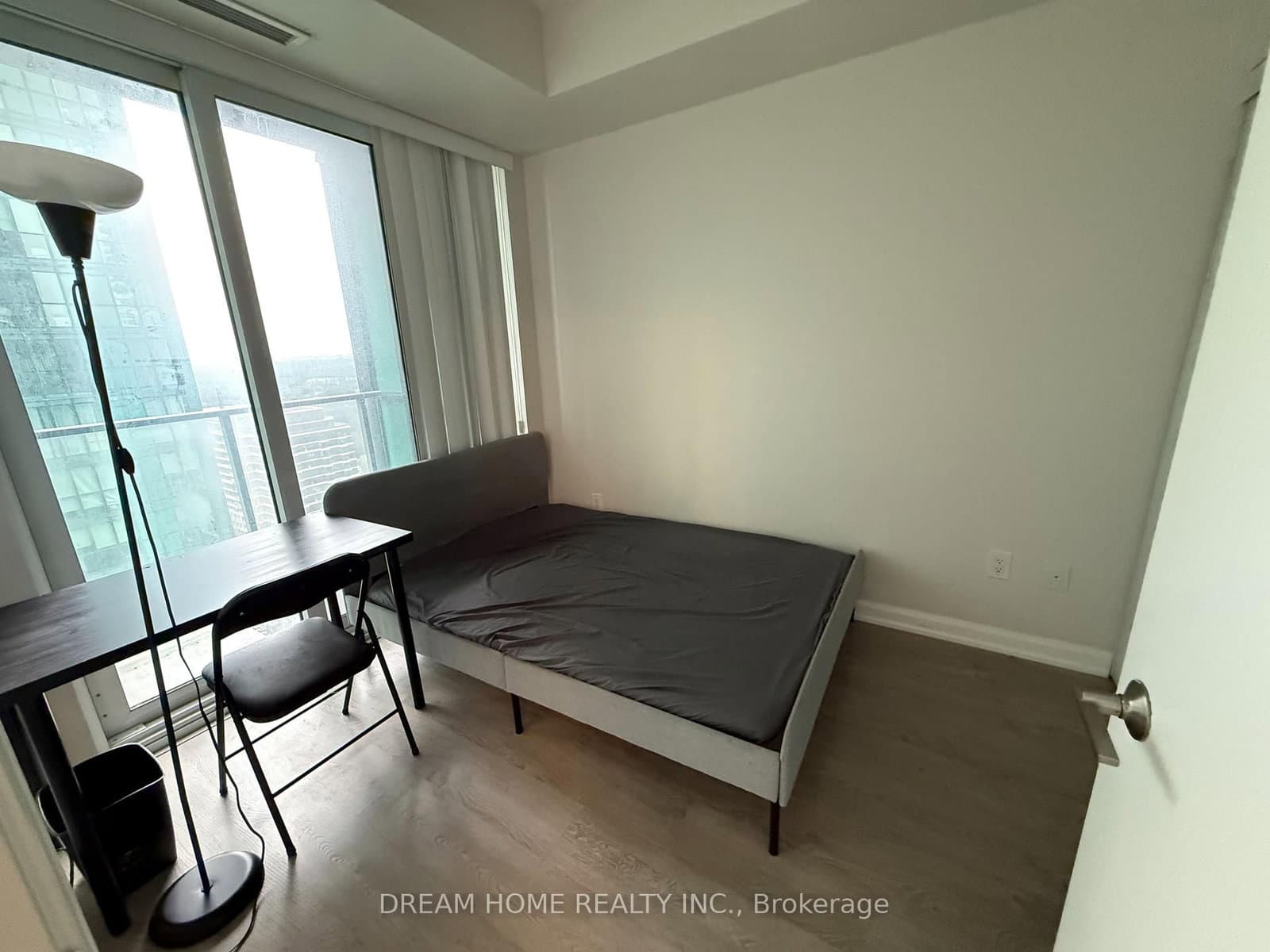 9 bogert Avenue, Unit 2506 thumbnail 4