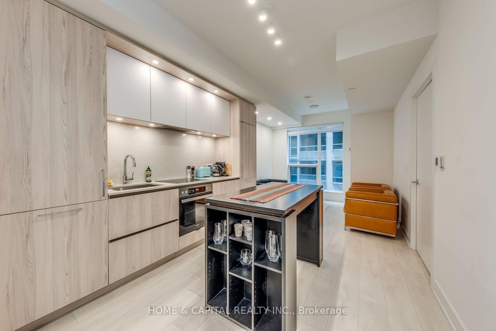 15 MERCER Street, Unit 403 (Unfurnished) thumbnail 4