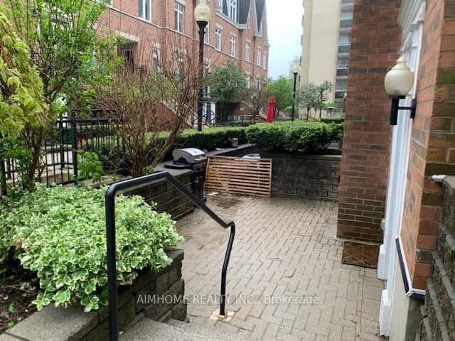 100 Redpath Avenue, Unit 1 thumbnail 3