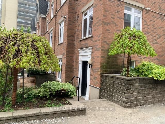 100 Redpath Avenue, Unit 1 thumbnail 4