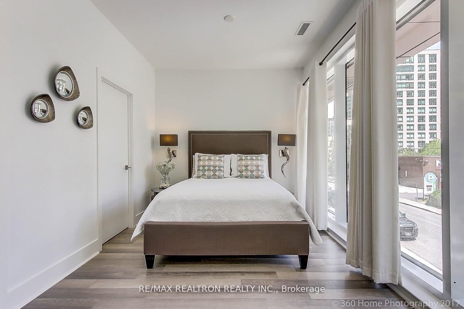 32 DAVENPORT Road, Unit 106 thumbnail 15