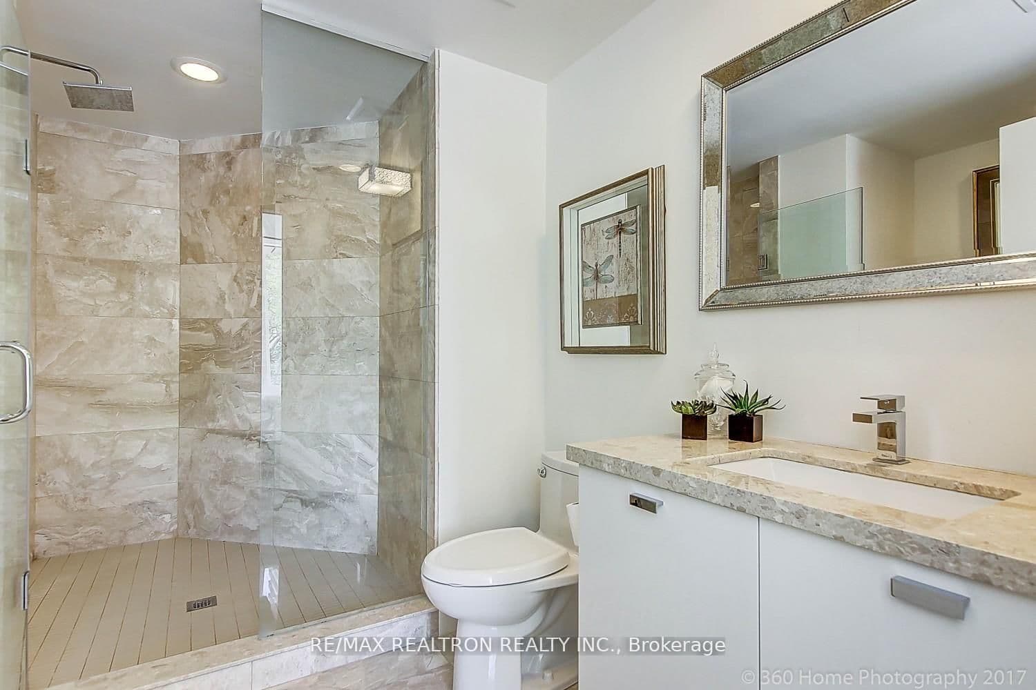 32 DAVENPORT Road, Unit 106 thumbnail 16