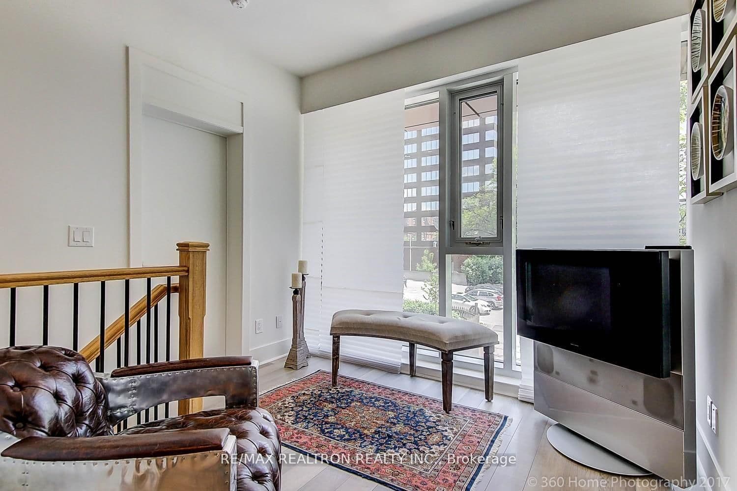 32 DAVENPORT Road, Unit 106 thumbnail 17