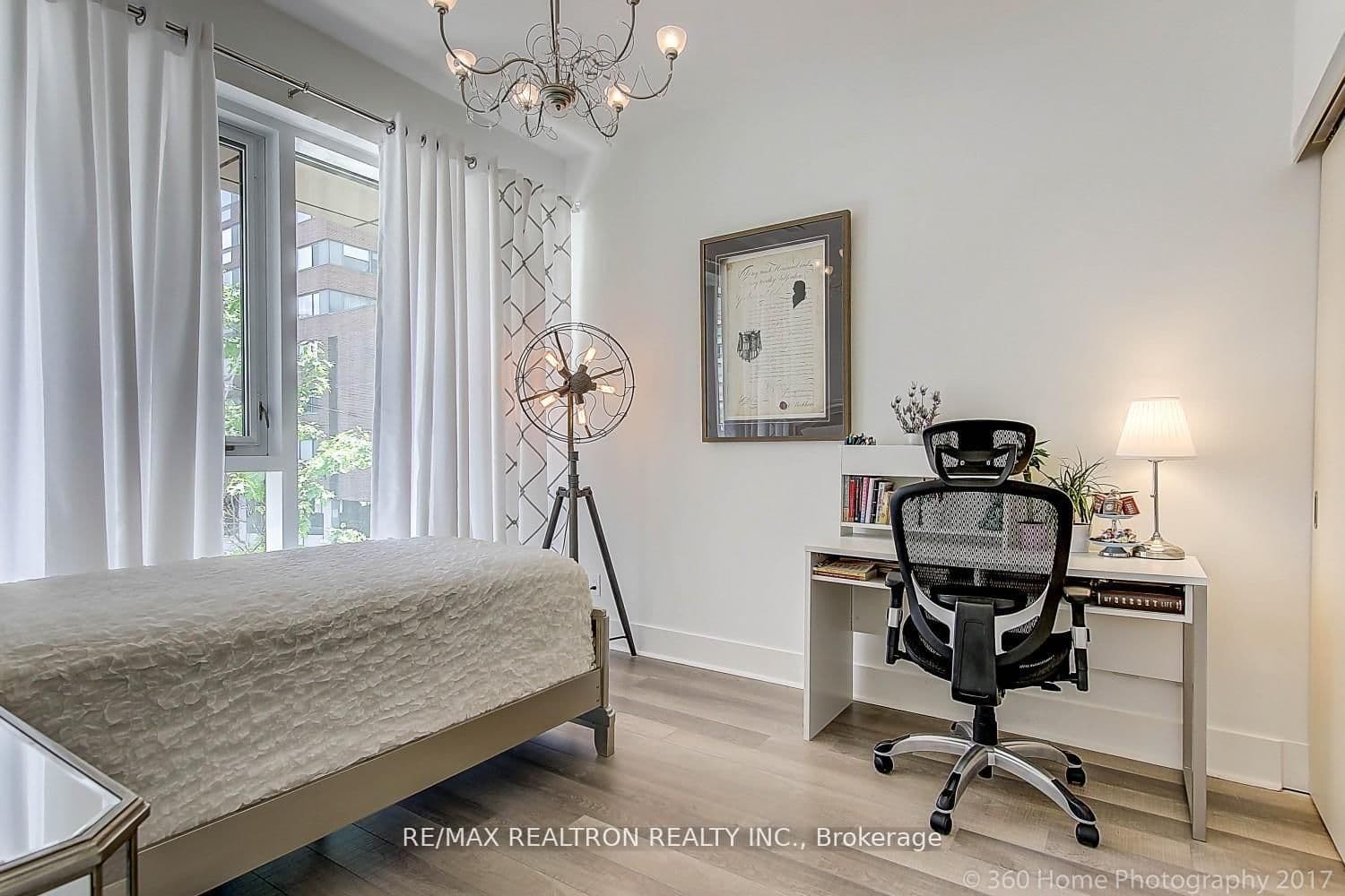 32 DAVENPORT Road, Unit 106 thumbnail 18