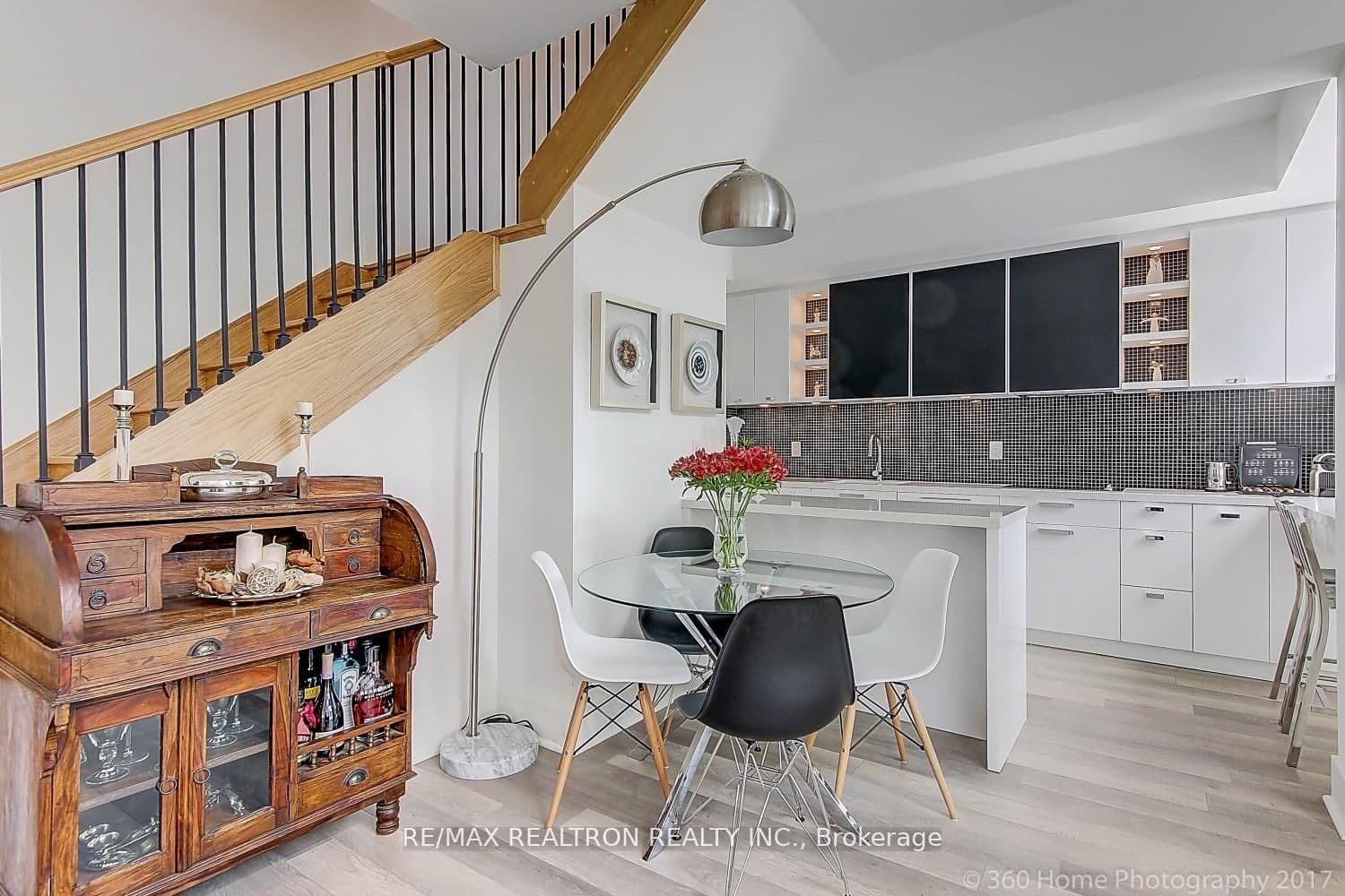32 DAVENPORT Road, Unit 106 thumbnail 8