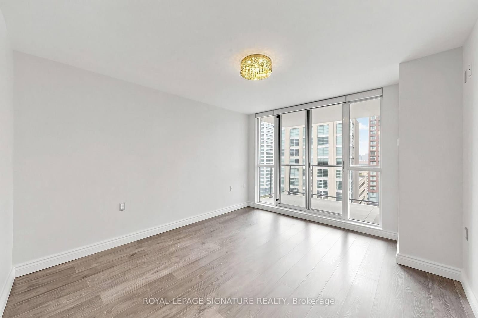 388 Bloor Street E, Unit 1801 thumbnail 27
