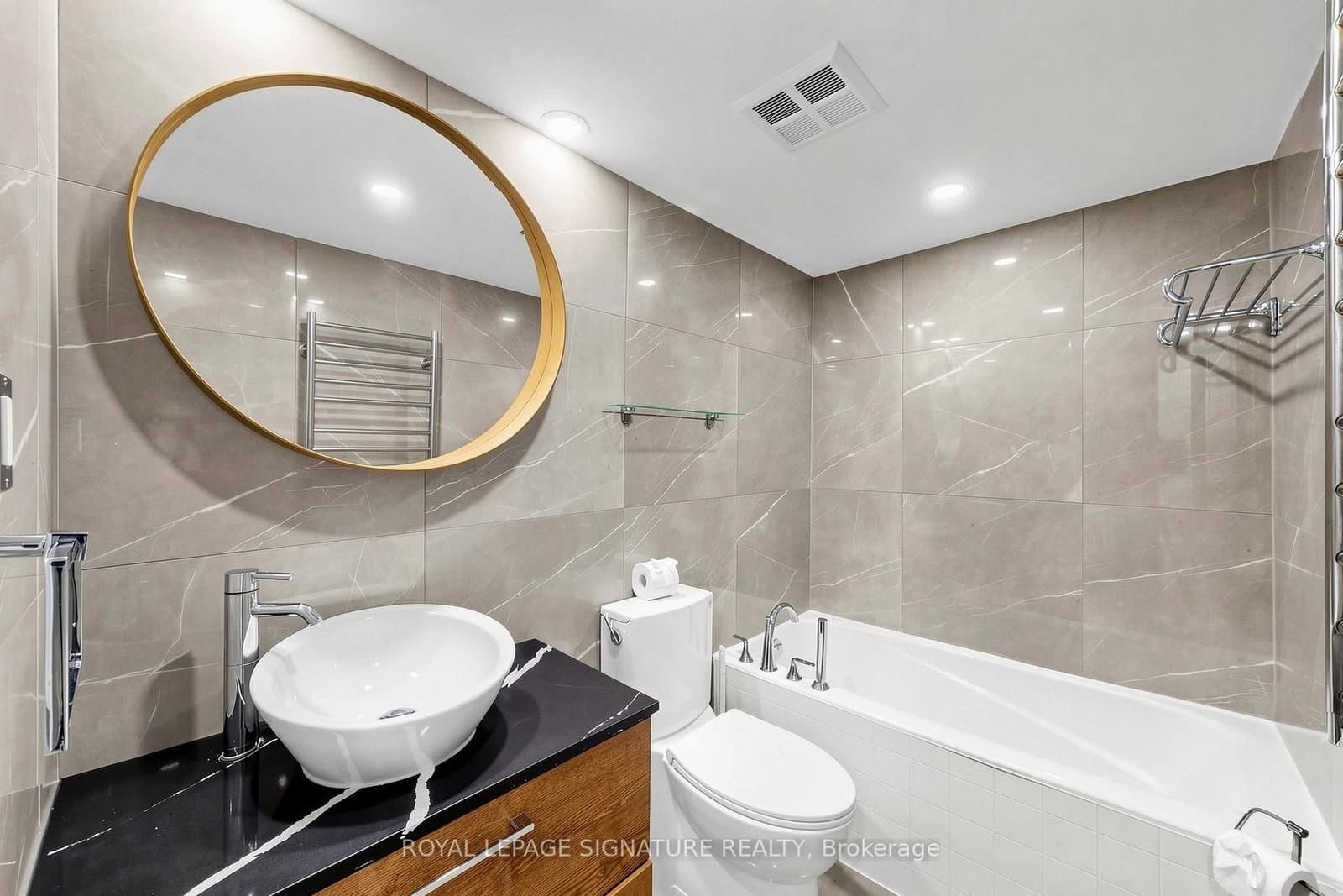 388 Bloor Street E, Unit 1801 thumbnail 34