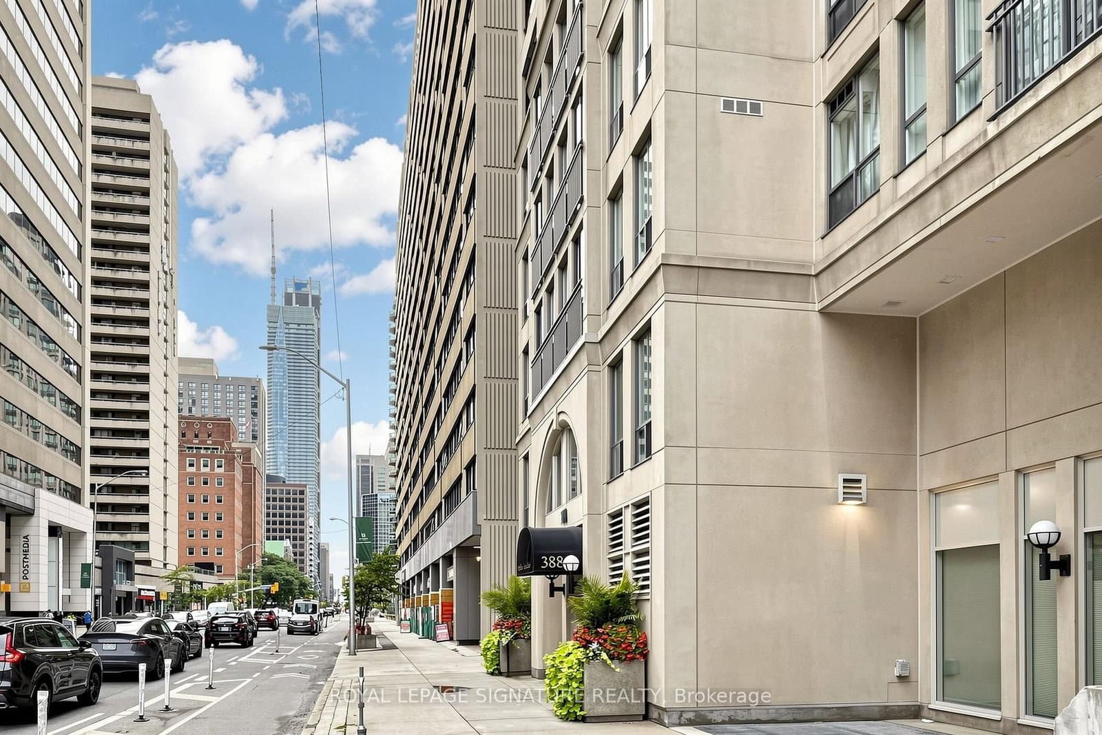 388 Bloor Street E, Unit 1801 thumbnail 4