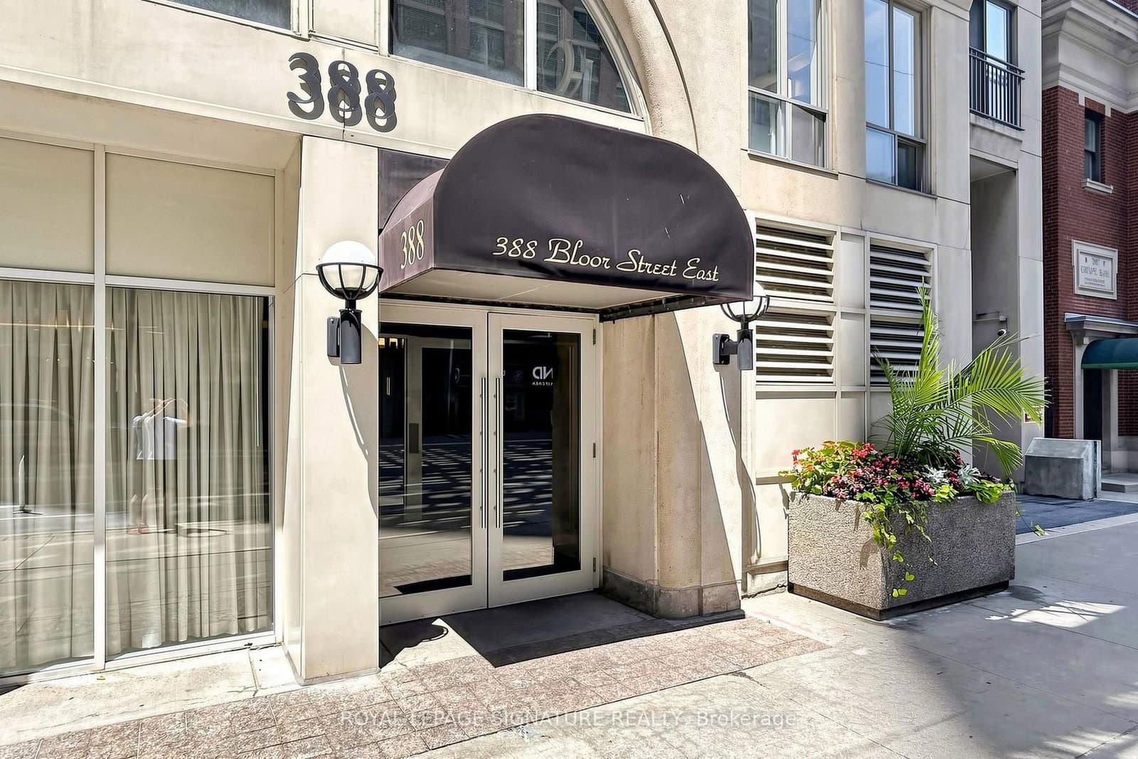 388 Bloor Street E, Unit 1801 thumbnail 5