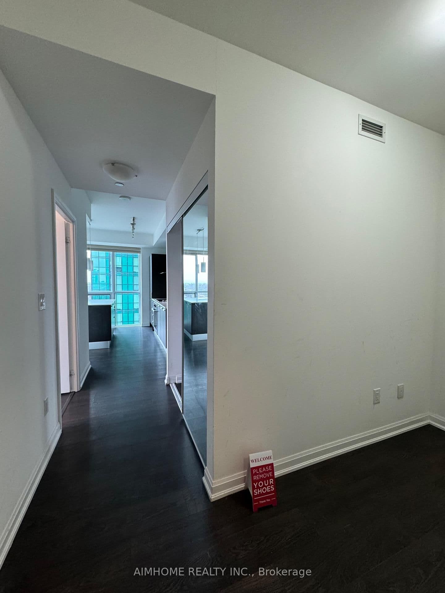 9 Bogert Avenue, Unit 1503 thumbnail 3