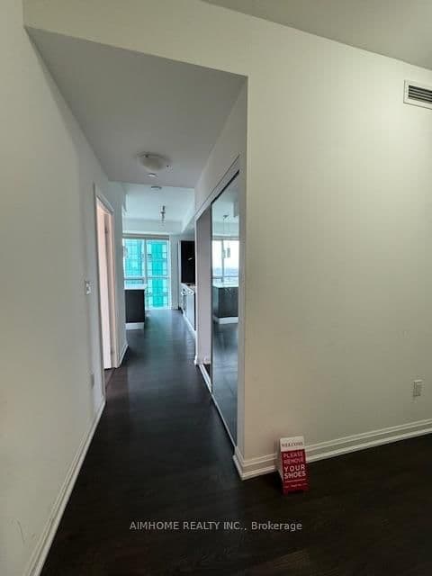 9 Bogert Avenue, Unit 1503 thumbnail 4