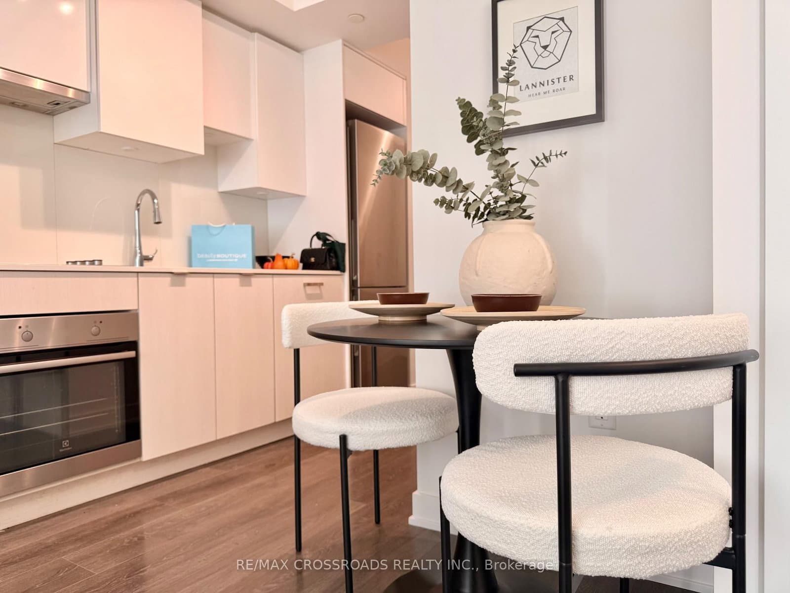 195 Redpath Avenue, Unit 2301 thumbnail 8