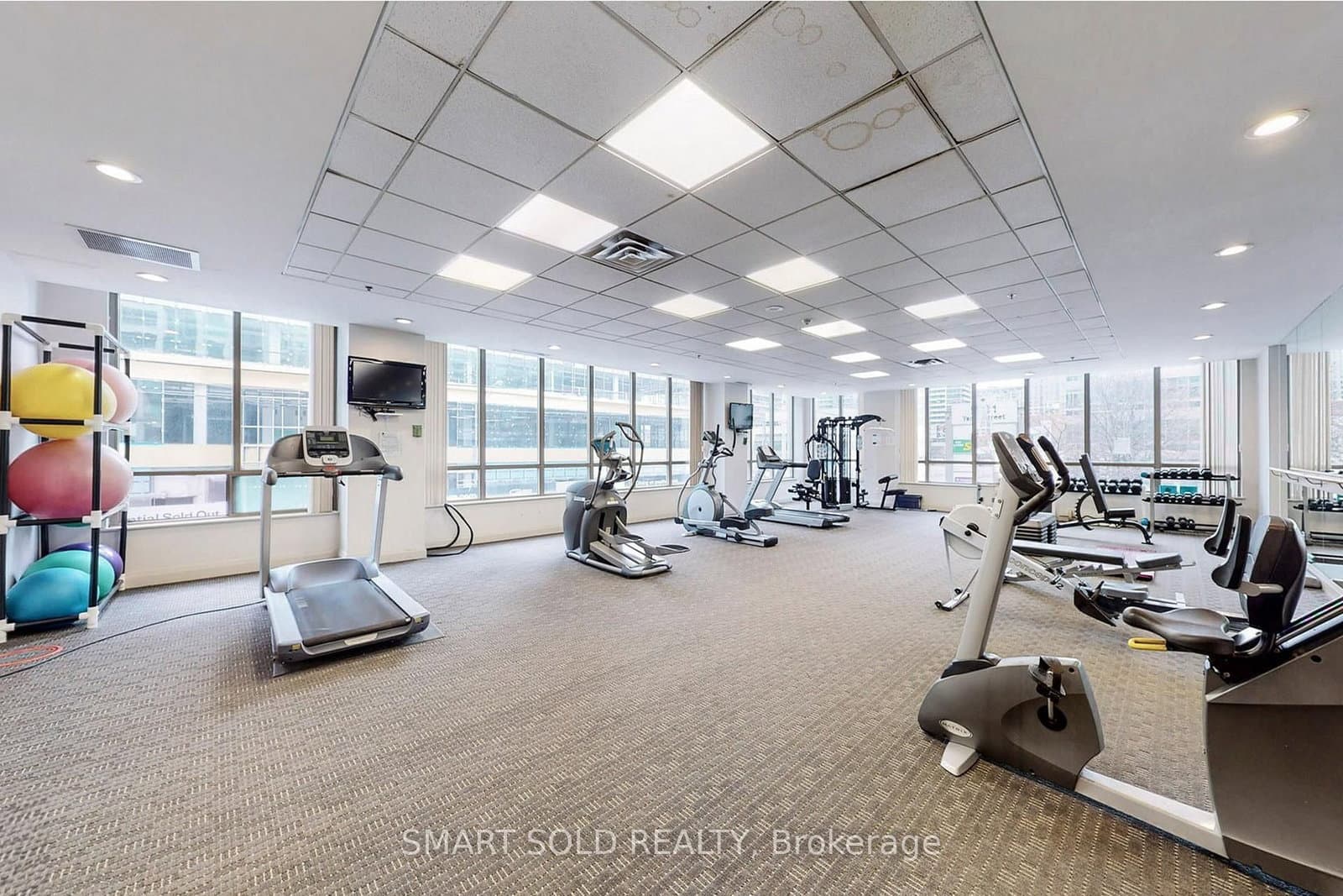 18 Parkview Avenue, Unit 1512 thumbnail 19