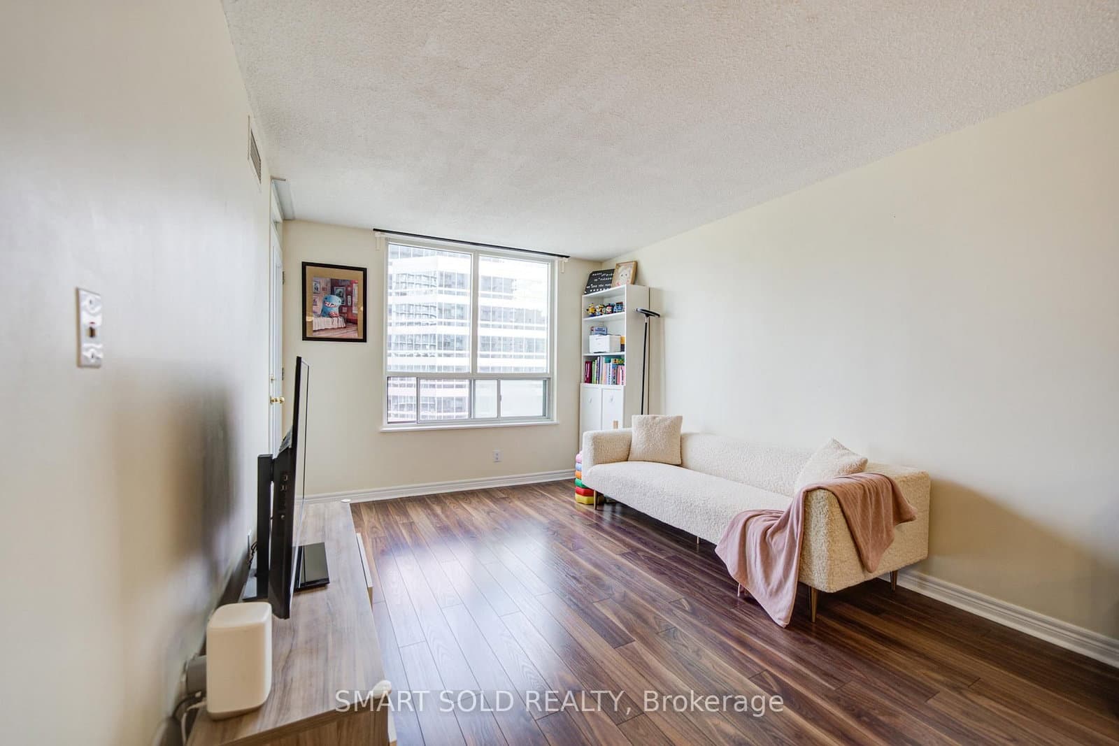 18 Parkview Avenue, Unit 1512 thumbnail 6