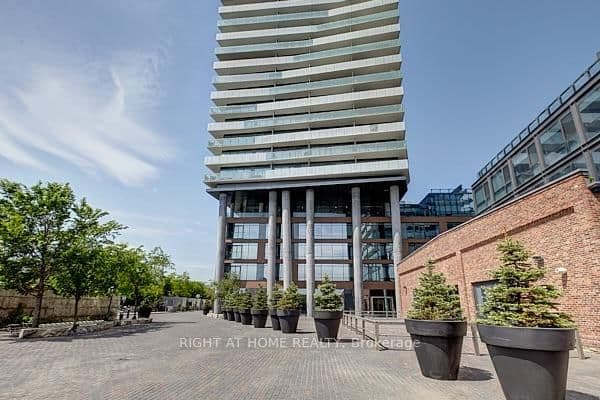 70 Distillery Lane, Unit 805 thumbnail 22