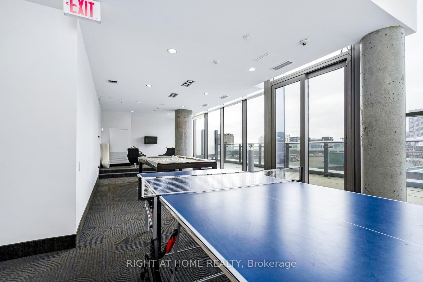 70 Distillery Lane, Unit 805 thumbnail 31