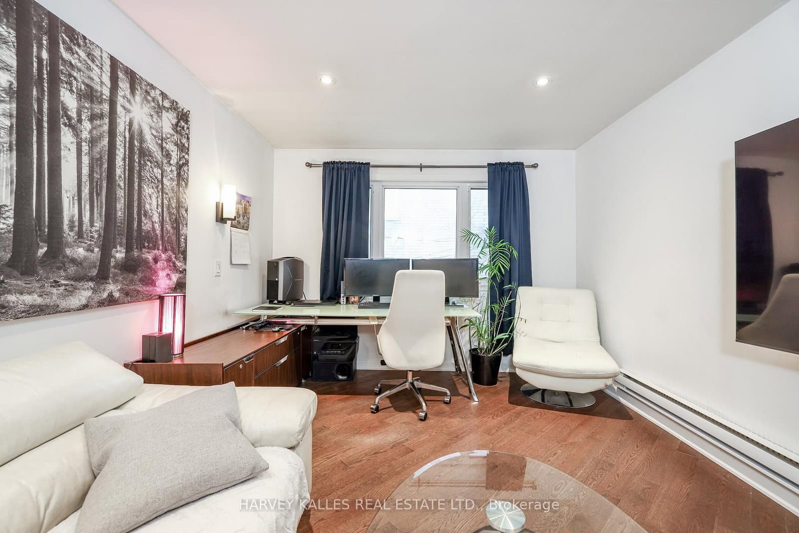 530 Richmond Street W thumbnail 9