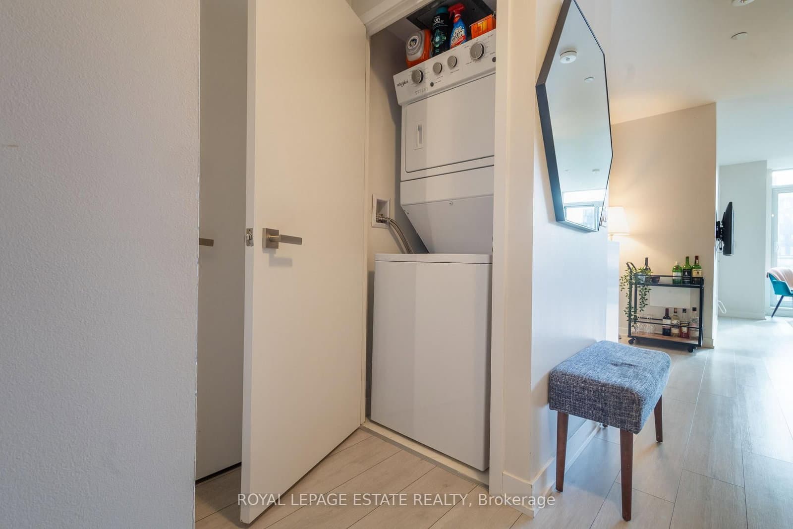 31 Tippett Road, Unit 657 thumbnail 3