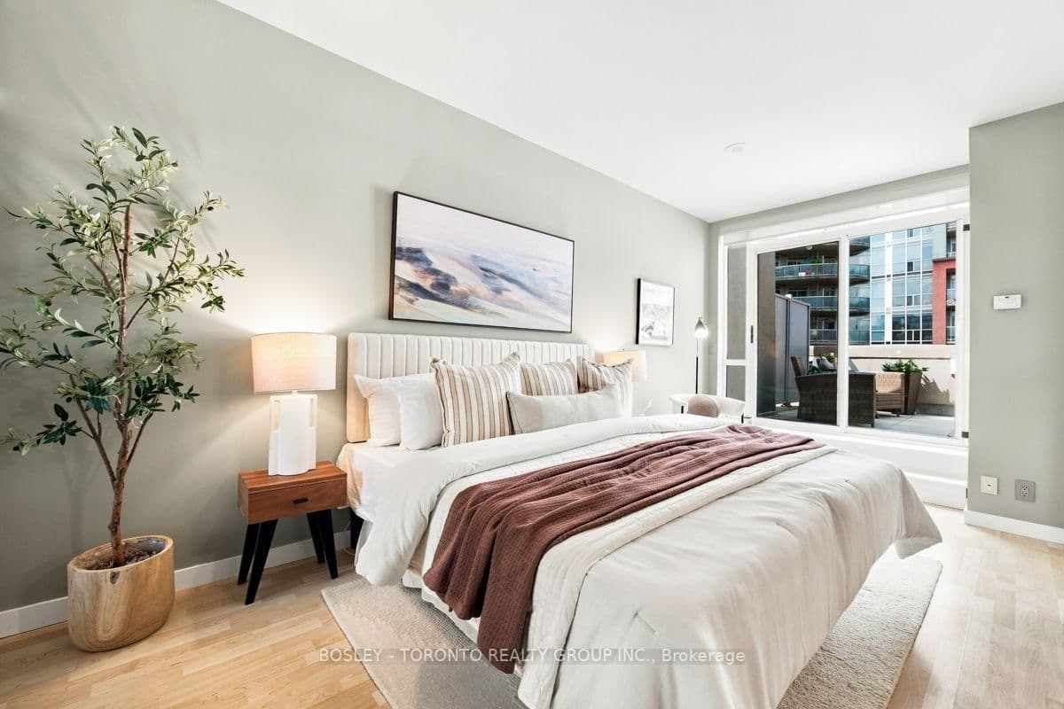 1005 King Street W, Unit 338 thumbnail 13