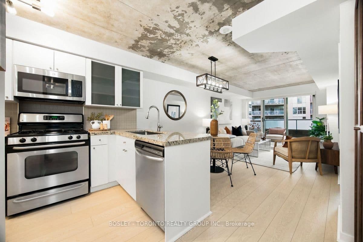 1005 King Street W, Unit 338 thumbnail 8