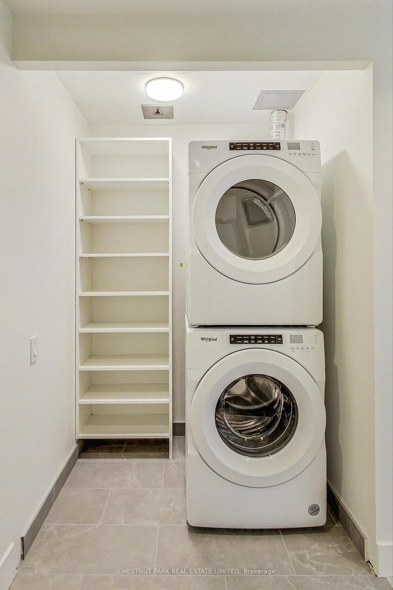 1414 Bayview Avenue, Unit 404 thumbnail 18