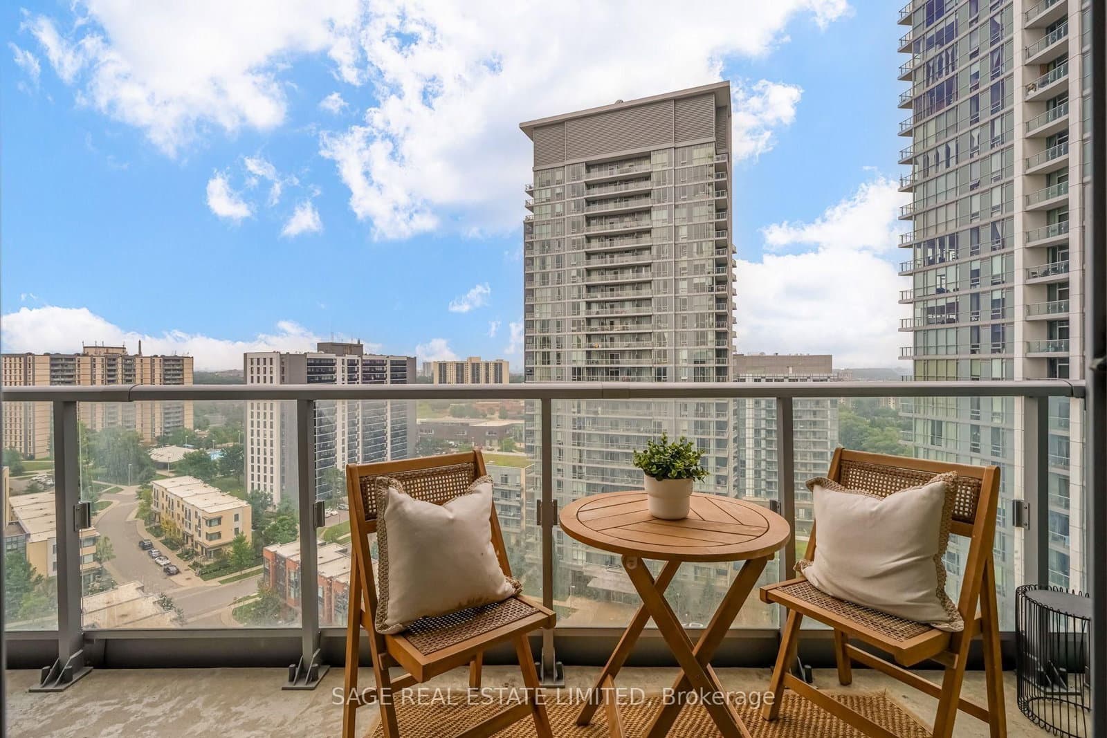 70 Forest Manor Road, Unit 1303 thumbnail 24
