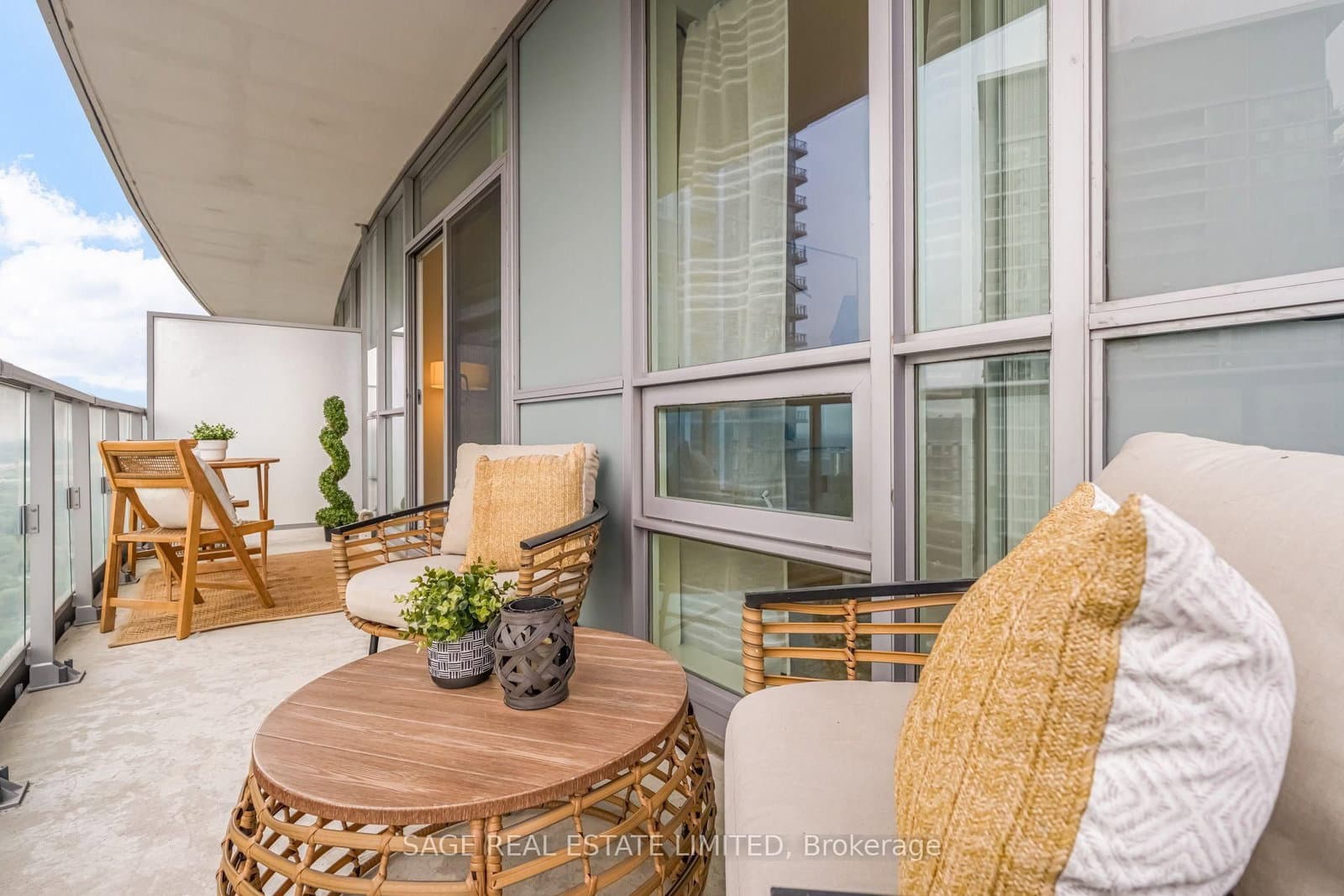 70 Forest Manor Road, Unit 1303 thumbnail 28