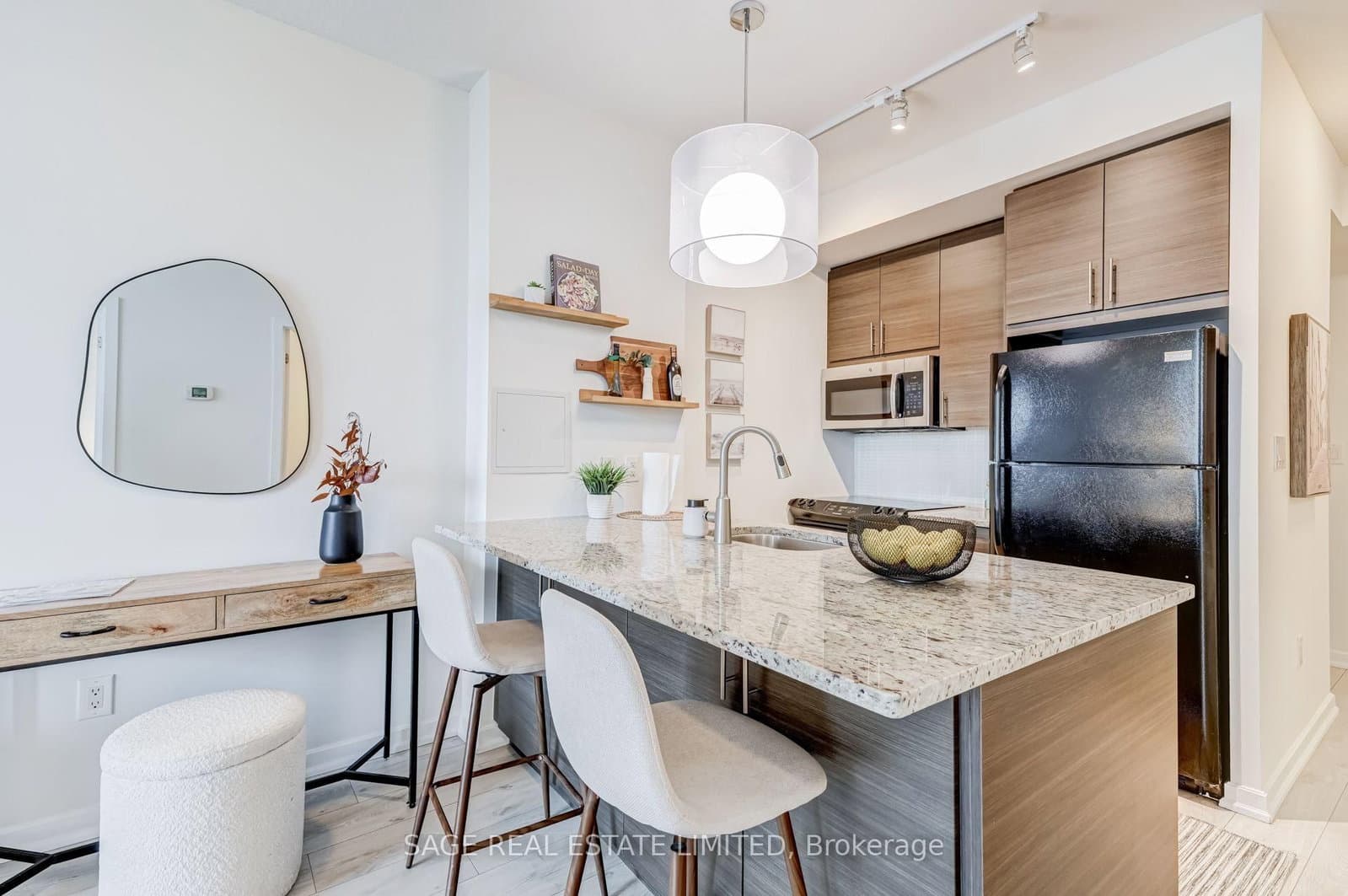 70 Forest Manor Road, Unit 1303 thumbnail 6
