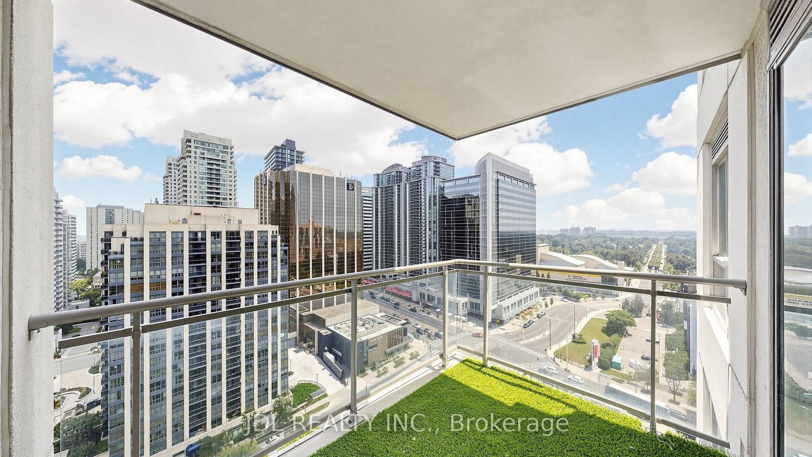 21 Hillcrest Avenue, Unit 2005 thumbnail 12