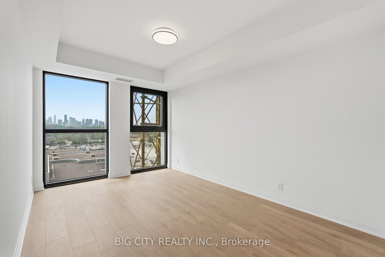 25 Frederick Todd Way, Unit 902 thumbnail 20