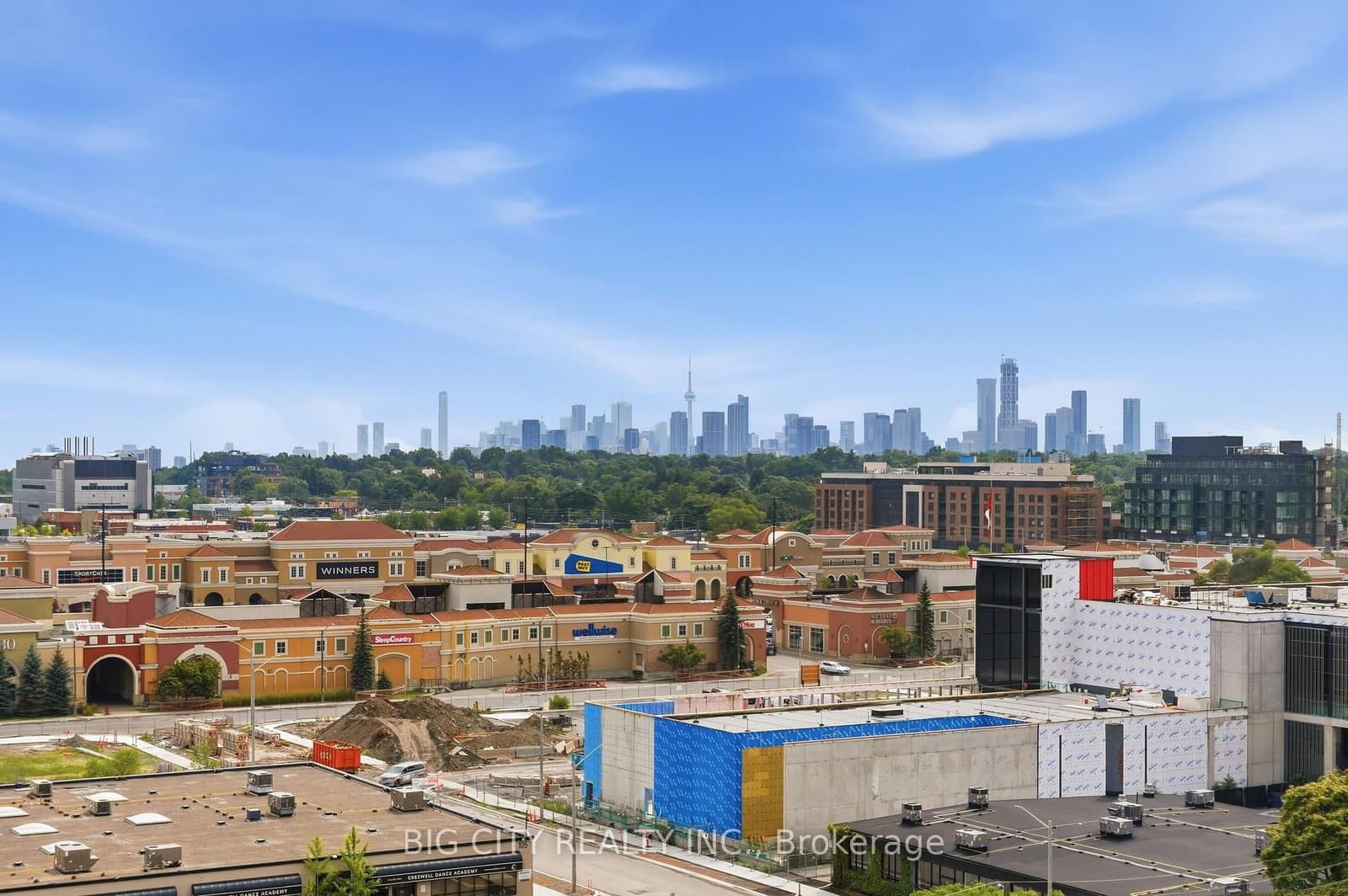 25 Frederick Todd Way, Unit 902 thumbnail 3