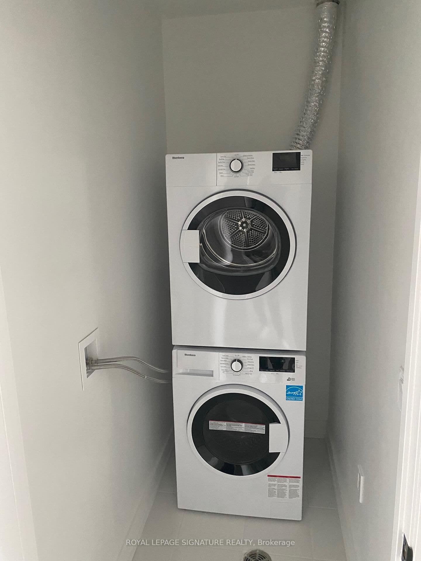 117 Broadway Avenue, Unit 1407 thumbnail 14