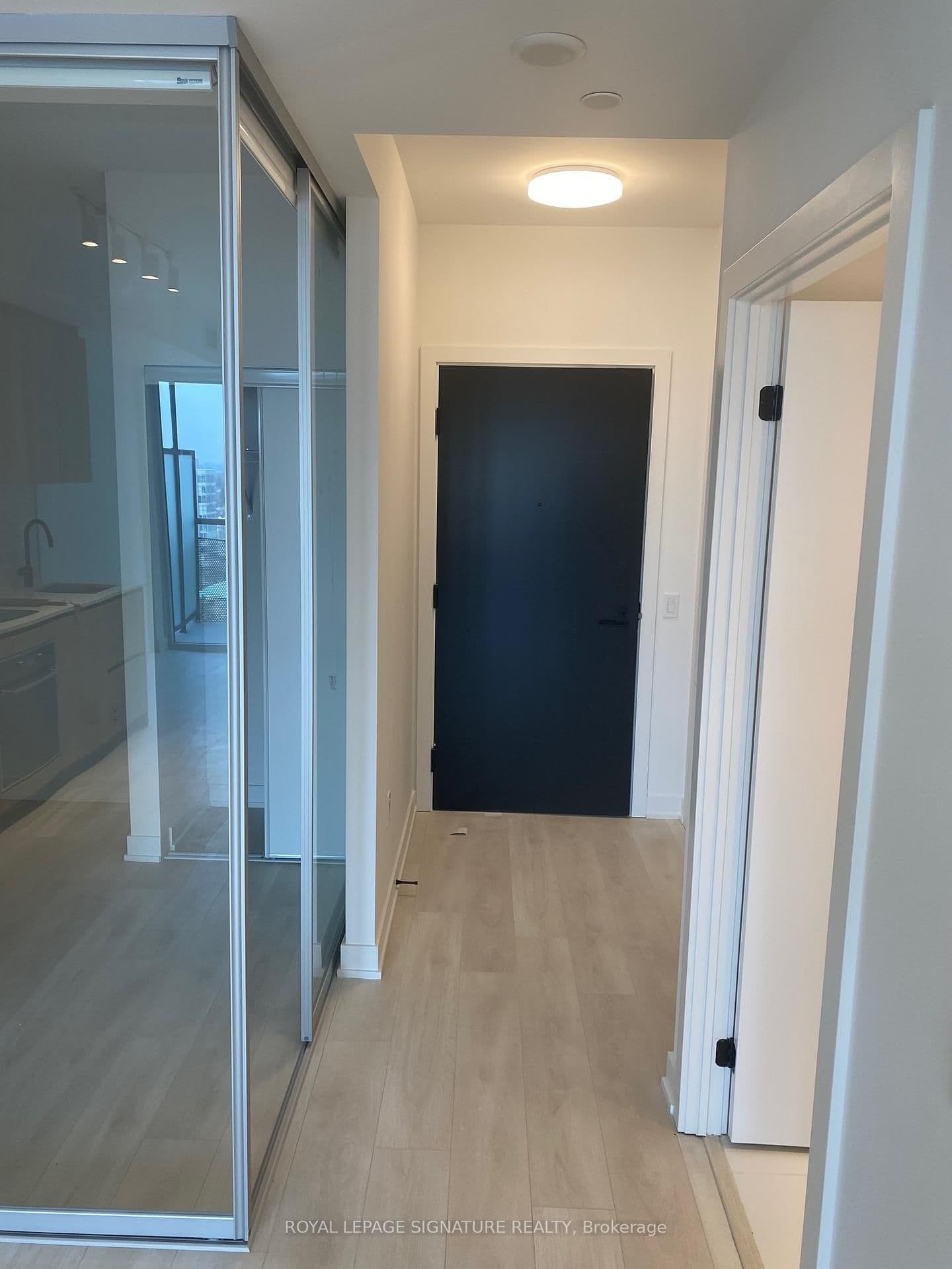 117 Broadway Avenue, Unit 1407 thumbnail 2