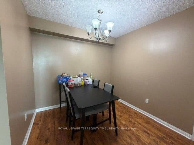 23 Lorraine Drive, Unit 1809 thumbnail 12
