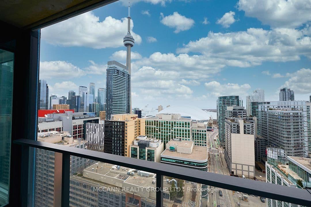 115 Blue Jays Way, Unit 2805 thumbnail 16