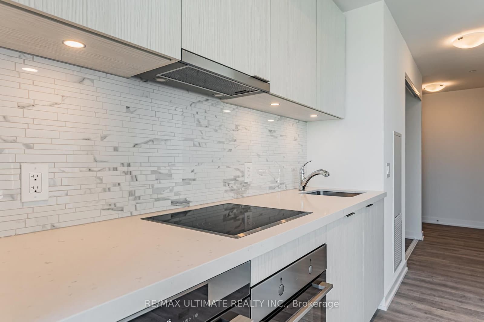 158 Front Street East Street, Unit 2104 thumbnail 15