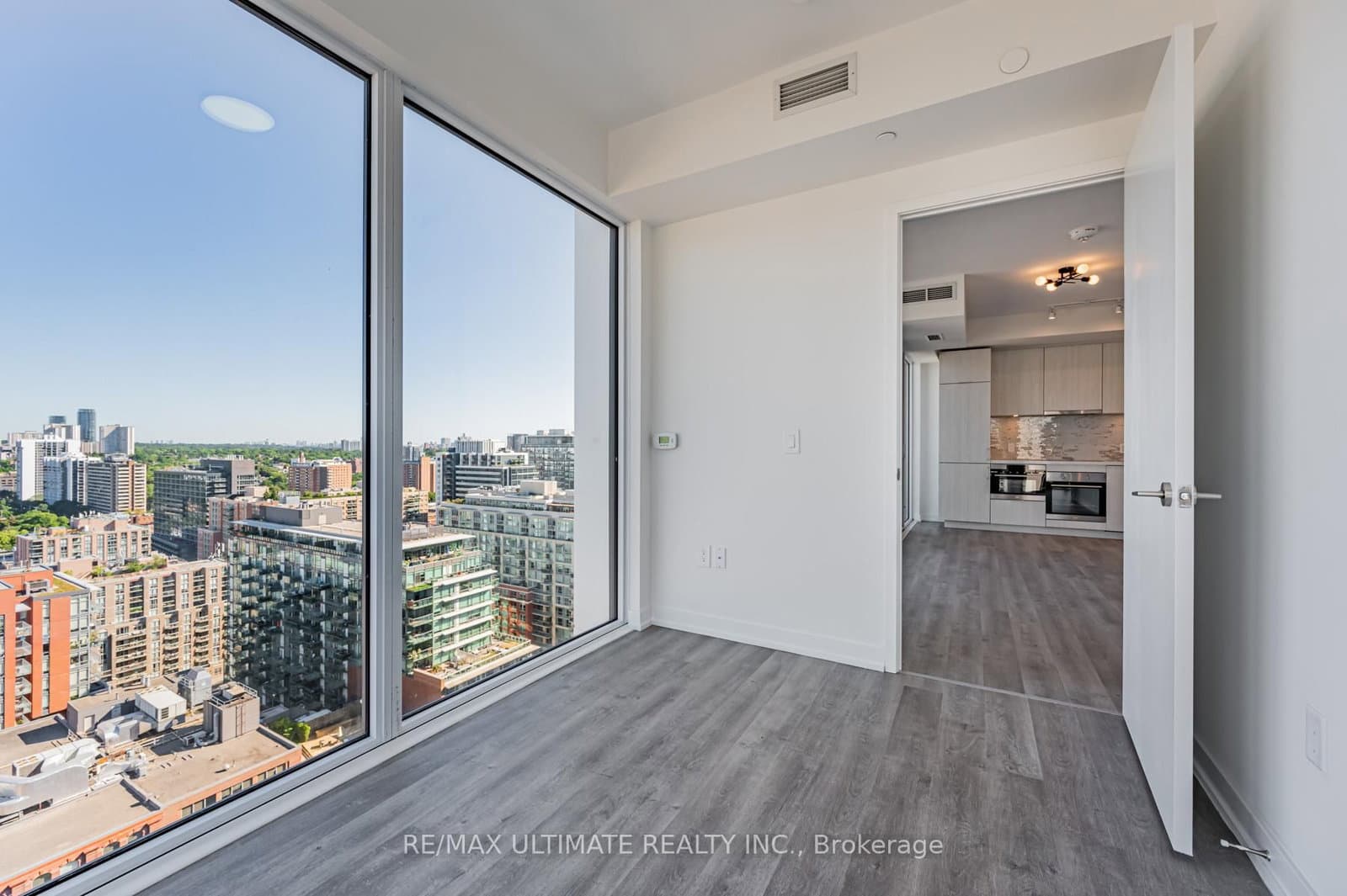 158 Front Street East Street, Unit 2104 thumbnail 22