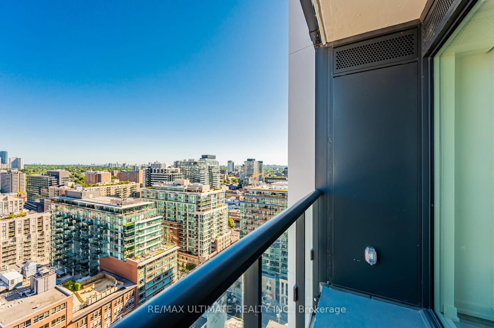 158 Front Street East Street, Unit 2104 thumbnail 26